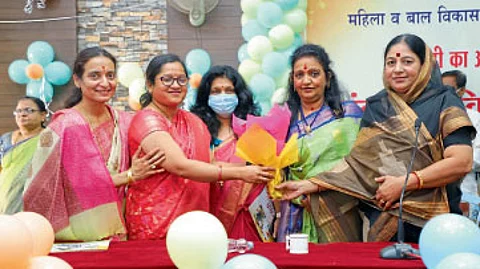 महिलांनी सावित्रीबाईंच्या कार्याचा वसा पुढे न्यावा: मंगाराणी अंबुलगेकर