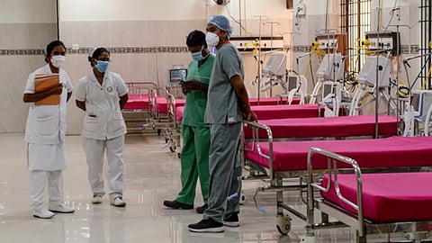uncleanliness in the civil Consequences of 32 employees not coming
