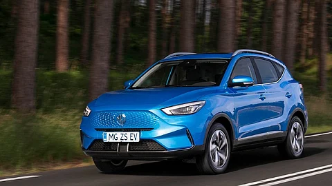 mg zs ev
