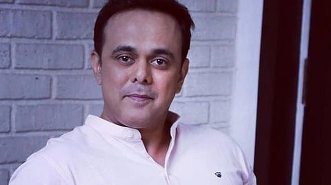 "फलक मराठीत लिहून अस्मिता जपली जात नाही, याने काय होणार?"