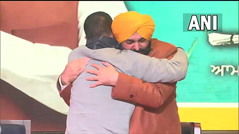 'आप'कडून पंजाबसाठी मुख्यमंत्रीपदाचा चेहरा जाहीर, केजरीवालांची घोषणा