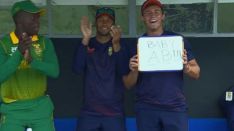 Dewald Brevis Batting Like AB de Villiers