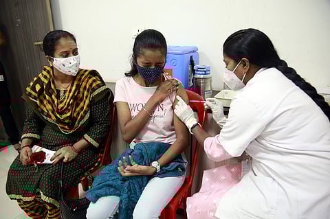 Corona vaccination for children between the ages of 15 and 18 has started from today