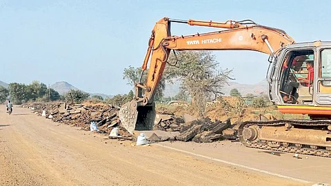 Sakri Shirdi road works Impact on transportation nashik