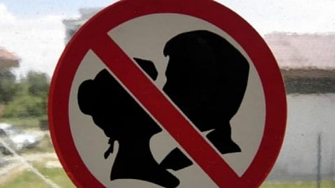 Kiss ban in this country