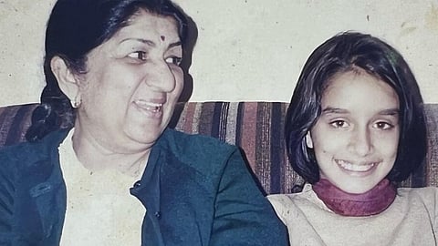 Shraddha Kapoor Shared Photos with Lata Mangeshkar