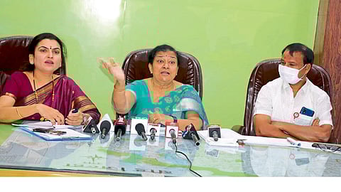 अवैध गर्भपात होतोय याची माहिती देणाऱ्यास मिळणार १ लाखांचे बक्षीस