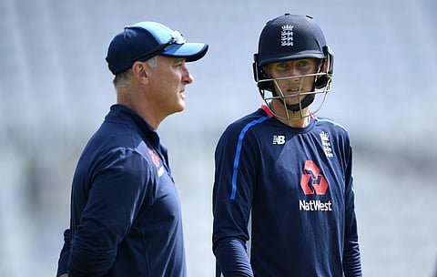 Graham Thrope And Joe Root