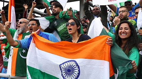 IND vs PAK Fans