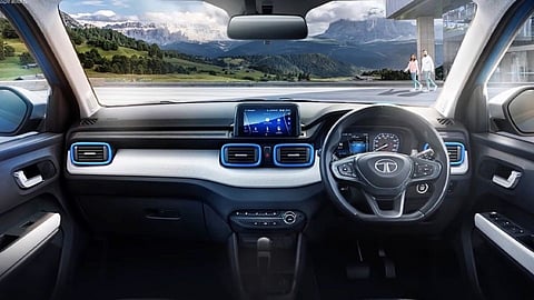 tata motors sold out 10000 units of india s cheapest suv tata punch in january 2022