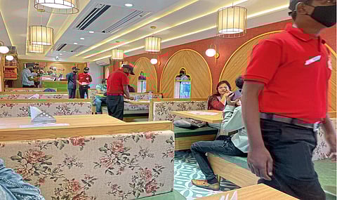 train station Restaurant on Wheels venture in Nagpur Mandal