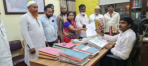 माधुरी निडगुंदी यांचा राजीनामा