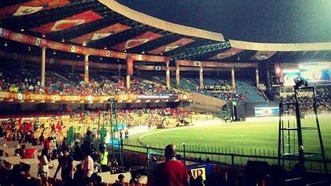 100 Spectators Allowed Day Nnight Test Bengaluru