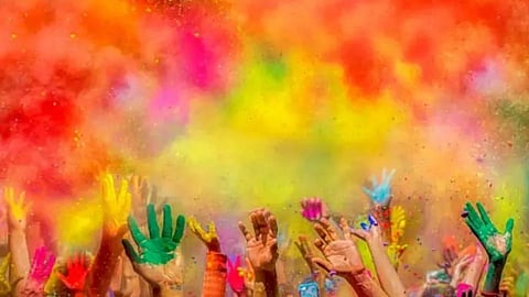 Holi 2022