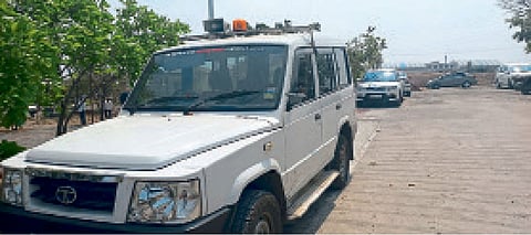 Crime registered in Naigaon illegal sand excavation sand mafia nanded