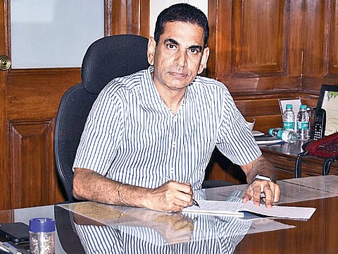Income Tax Notice To BMC Commissioner