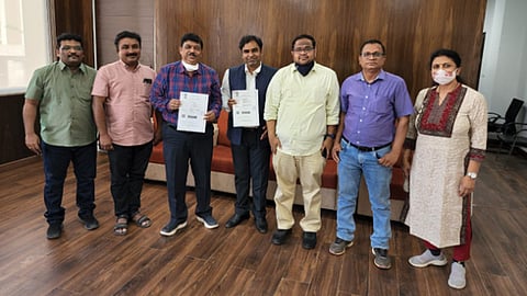 बारामती मेडीकल कॉलेज व अँस्ट्राजेनिकामध्ये सामंजस्य करार