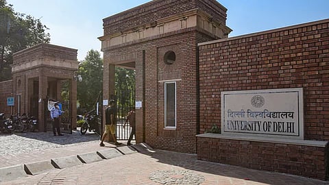 Assistant professor Du