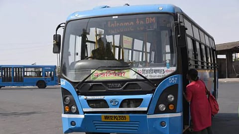 Tejaswini Bus