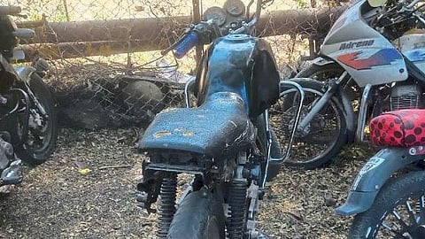 police action Vehicle Noise ear splitting sound