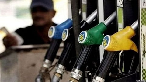 Petrol-Diesel Price: क्रूड ऑईलच्या दरात मोठी वाढ; जाणून घ्या पेट्रोल-डिझेलचे आजचे दर