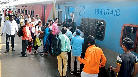 Nashik Panchavati late passenger chose Sevagram route