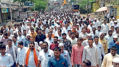 nevasa city bandh today on shankarrao gadakh issue ahmednagar