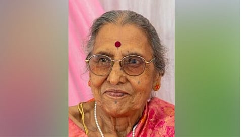 विजयाताई मालुसरे