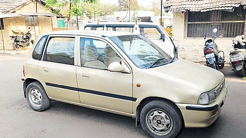 Police seize Rs 1 lakh worth foreign liquor Nandurbar News