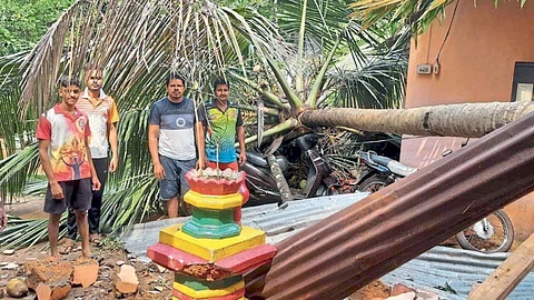 पावसाचा तडाखा