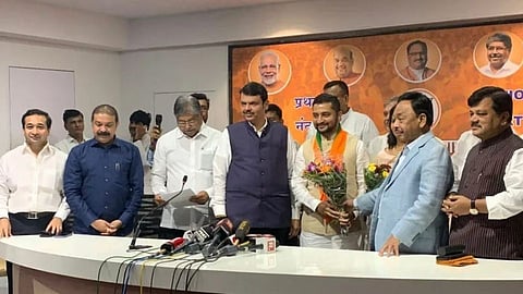 Lakhmaraje Bhosale joins BJP