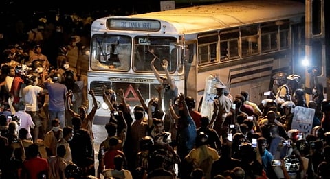 India help to troubled Sri Lanka financial crisis new delhi