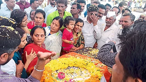 Government funeral on Veer Jawan Kishor Shinde Nashik News