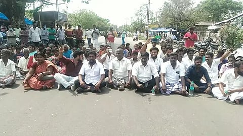 A 19 year old student in Tamil Nadu suicided as college authorities allegedly used casteist slurs with her