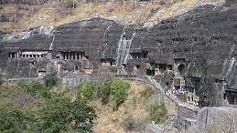 Ajantha leni
