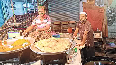 Halwa Paratha in demand during ramzan in malegaon