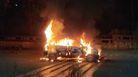 maruti 800 burnt