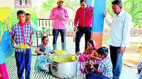 Distribution of school nutrition food
