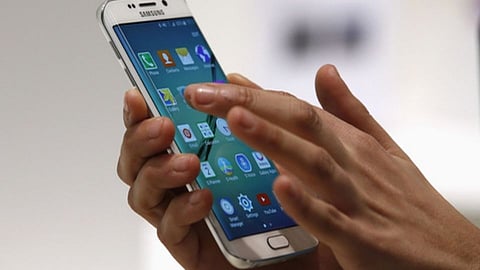 Create mobile app for student safety Dr Neelam Gorhe letter to CM eknath shinde