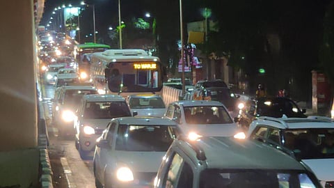 traffic jam reference image