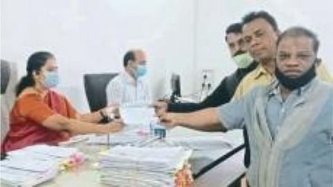 ‘१९६७ पूर्वीच्या आडनावामधील जातीचा पुरावा ग्राह्य धरावा’