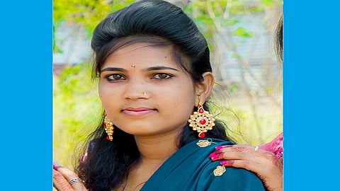 Mother And Her New Born Bay Died In Beed