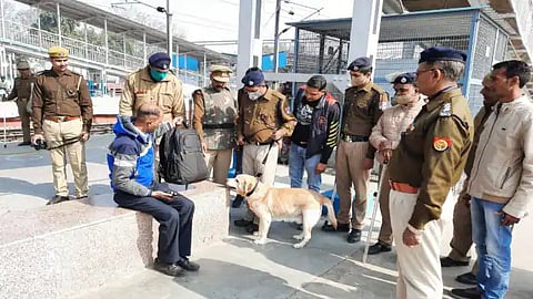 Threats to blow up CMs including railway stations