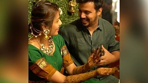 Virajas kulkarni and shivani rangole wedding