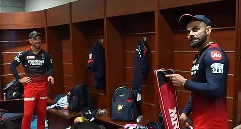 Maxwell - Virat Kohli