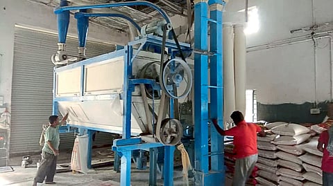 ‘सनराज’ नावाचे ब्रॅंड त्यांनी तयार केले आहे.