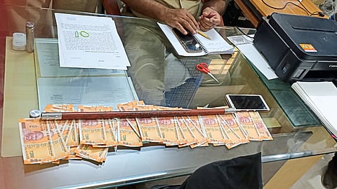 Fake notes