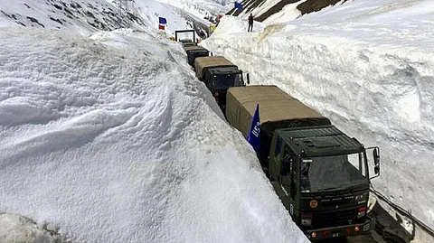 The bus carrying 26 soldiers fell into the river and 7 young men killed