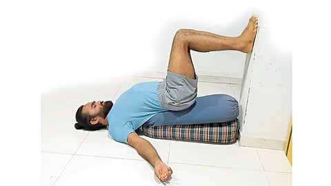 salam viparita karani asana