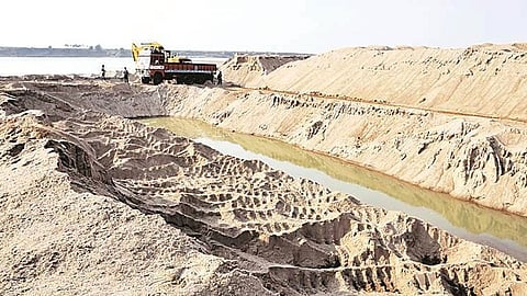 Nagpur hingana police sand transporter appointed special squad